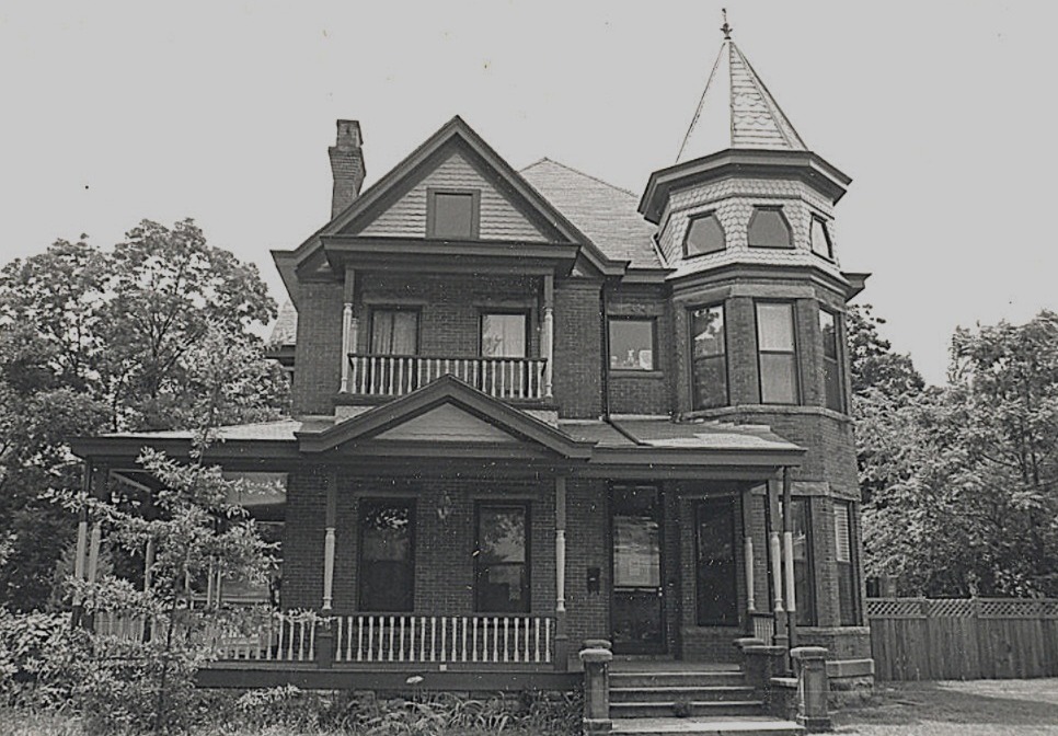 image of the engelberger house