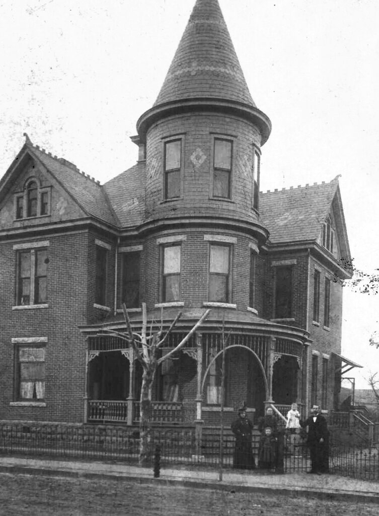 photo of the baker house