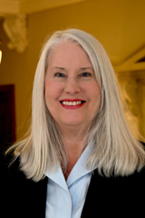 photo of Kelli Peters